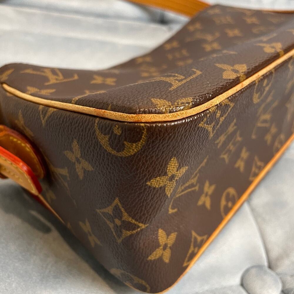 Louis Vuitton Monogram Viva Cite MM Handbag - Picture 7 of 12